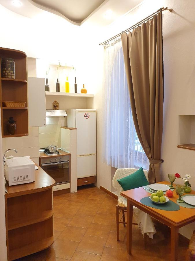 Inn Home Apartments - Pechersk Area Kyiv Exterior foto