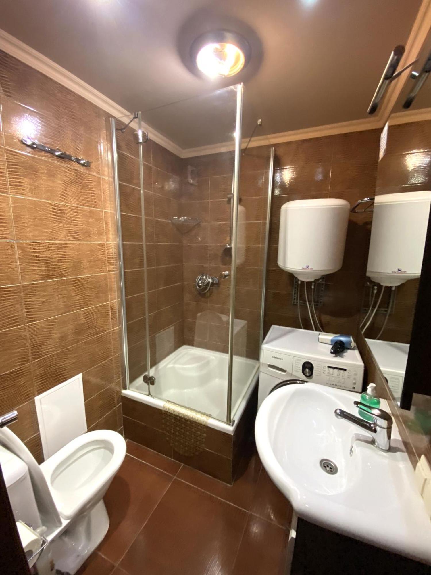 Inn Home Apartments - Pechersk Area Kyiv Exterior foto